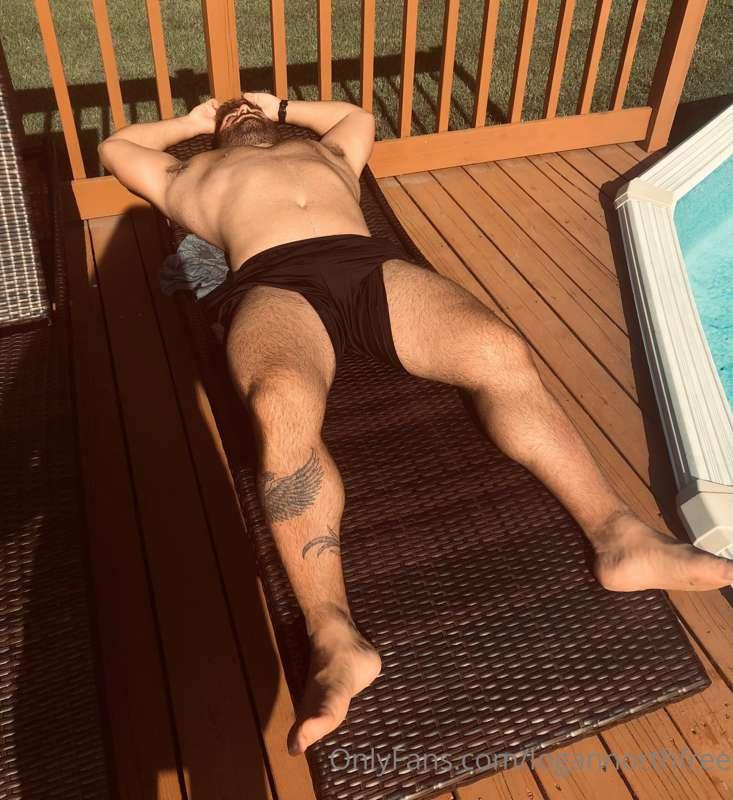 Been a while since I posted on my free page! Taking a nap ou..