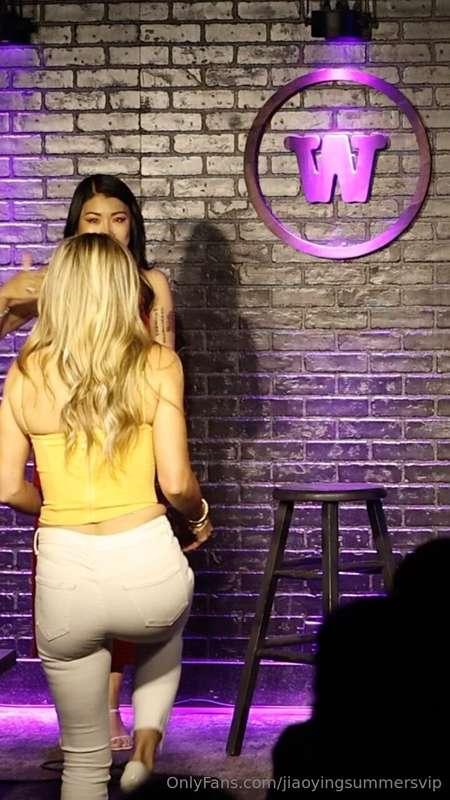 *I couldn't help but touch Lisa's boobs* 😘 ***HOT GIRL SUMME..