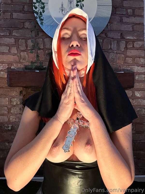 vampairy main image
