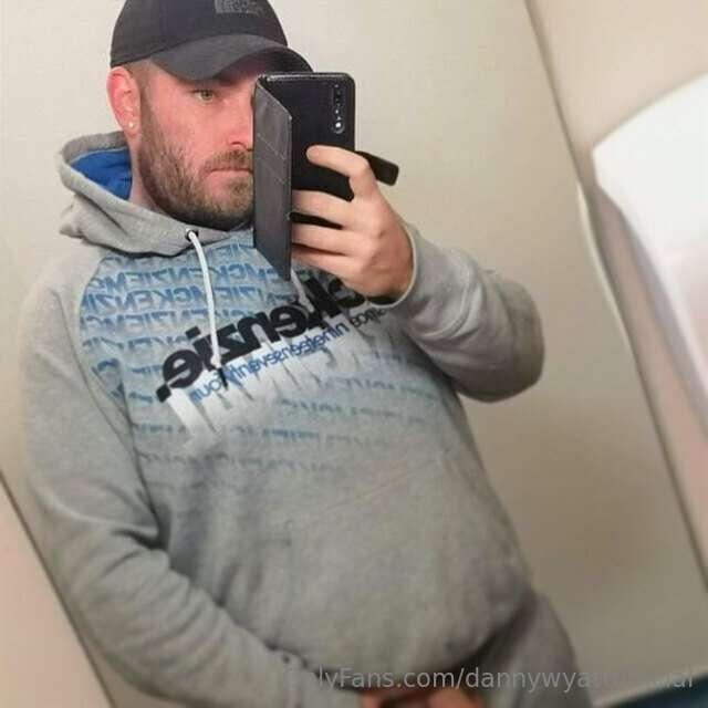 dannywyattofficial image #0