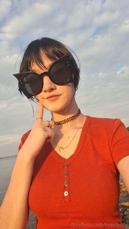 Which is prettier? me or the sunset