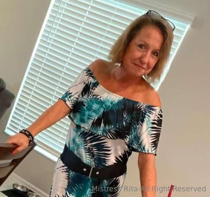 ⭐️Subscribe➡️ @whatcouldyouwantfromme⭐️ I like wine…..and di..