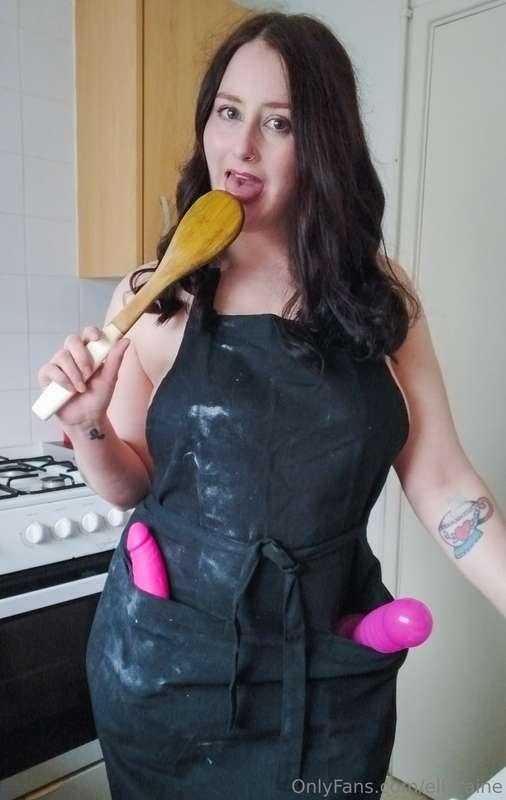 ellyraine image #0