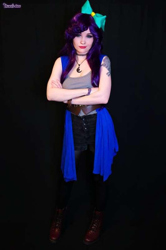cosplaying as my favorite romanceable girl Abigail from Star..
