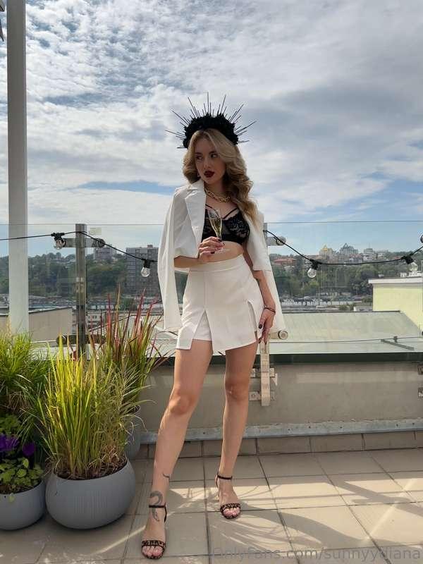 sunnyydiana image #1