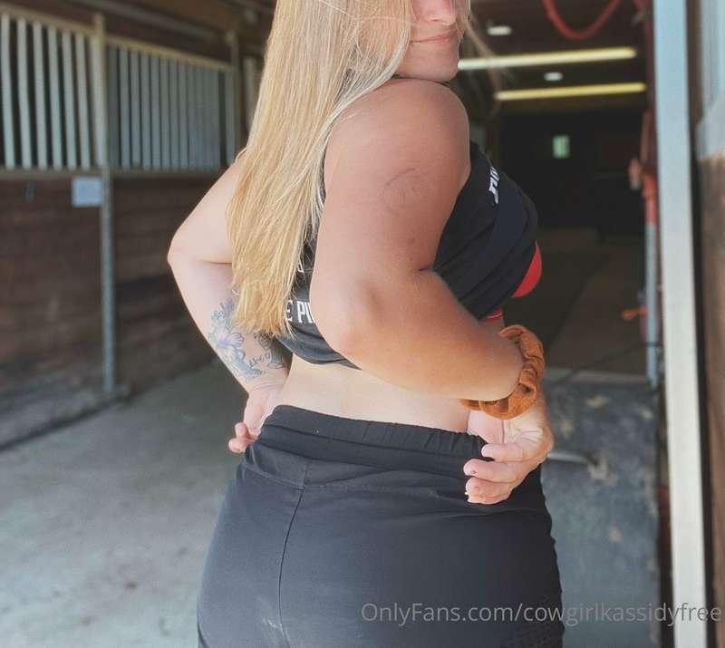 In case you didn’t know, I do show my face on my VIP page @c..