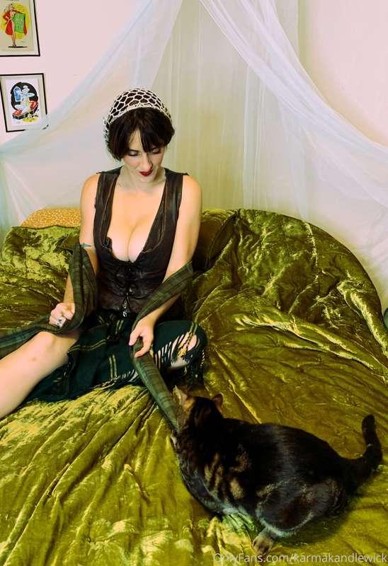 karmakandlewick image #3