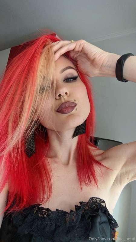 Happy Friday, my loves 💋❤️
