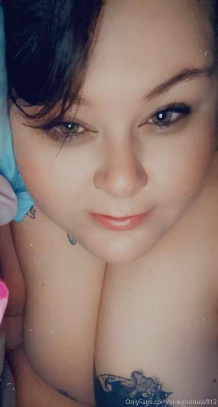You know what’s better then morning cuddles? Morning sex 🥵👅💯