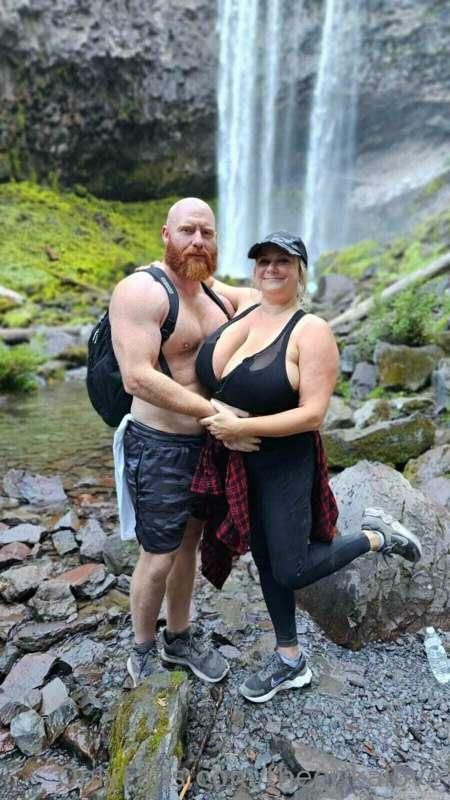 You’re gonna love all the HOT content we made in Oregon! 🏔️🏔..