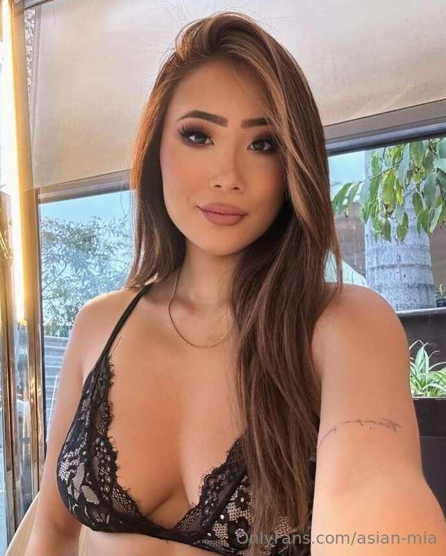 little selfie to sweeten your morning🥰☕