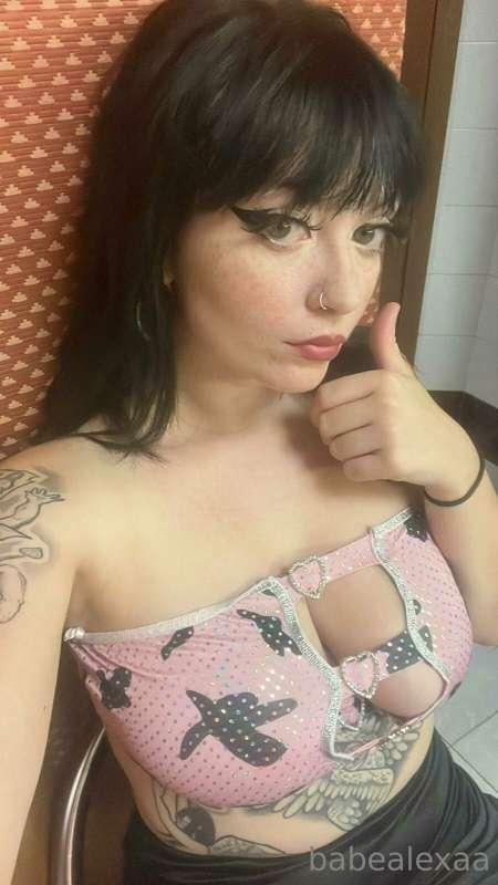 I'm your naughty girl😈