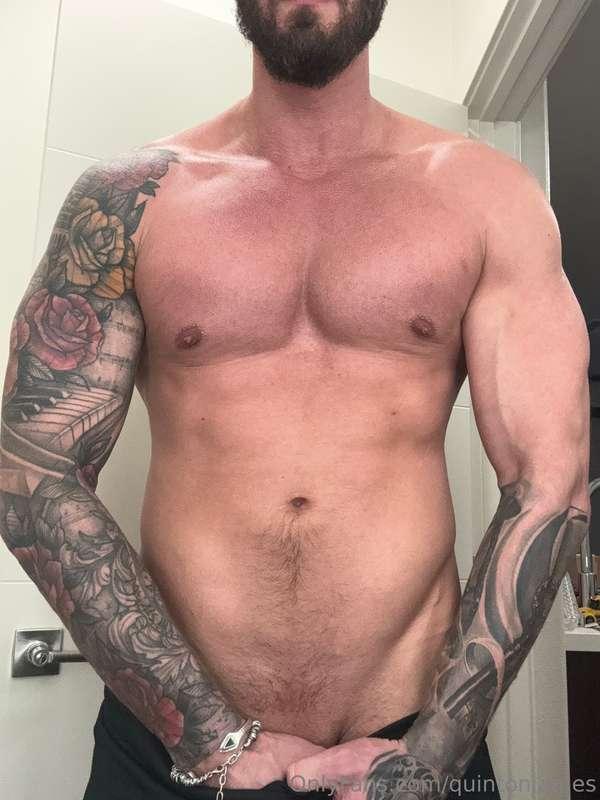 I've been waiting all day for you, message me! 😈