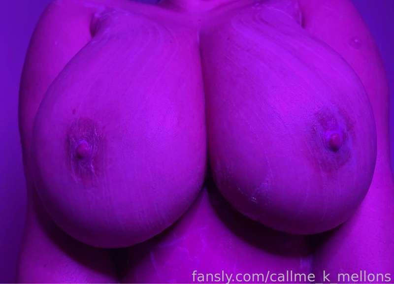 callme_k_mellons image #0