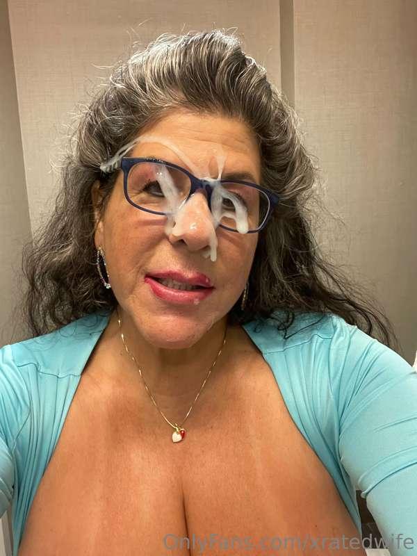 Must be the biggest #Facial #Cum load. Video in messages.