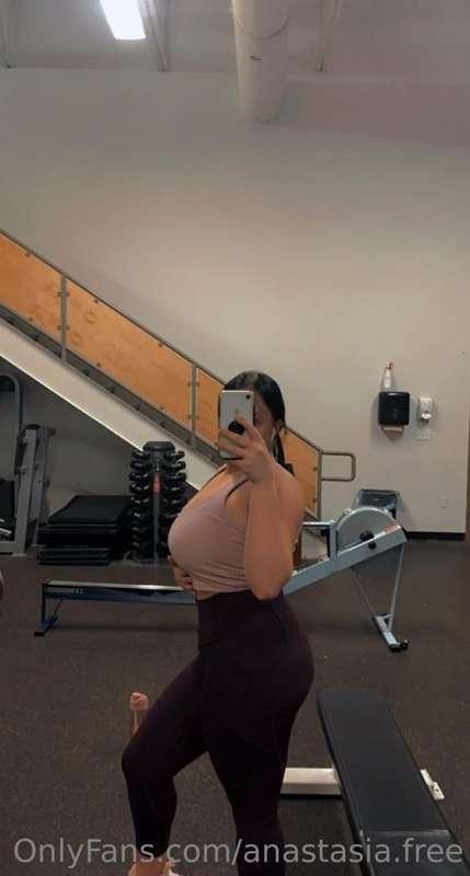 gym>>>
