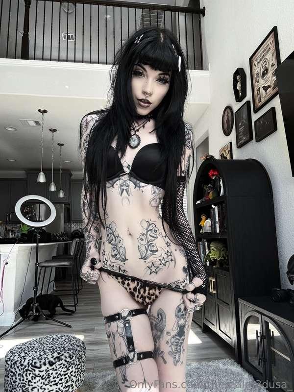 therealm3dusa_ image #0