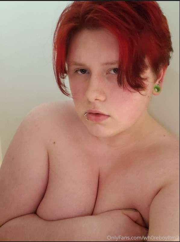 POV: you walk in on me in the shower ;)