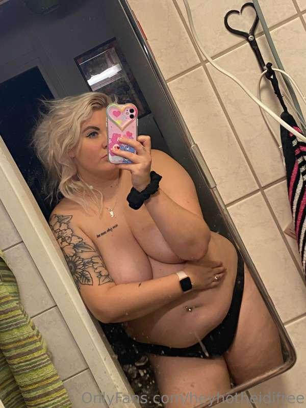 Mitäs mieltä? What do you think? 😘😋 tippaa jos haluat lisää,..