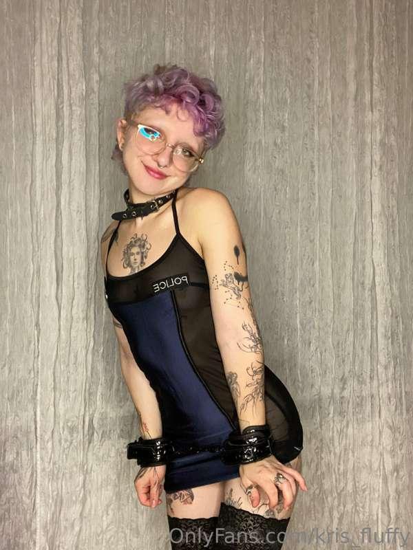 Take off your pants😏 take out your dick🥵 you're under arrest..