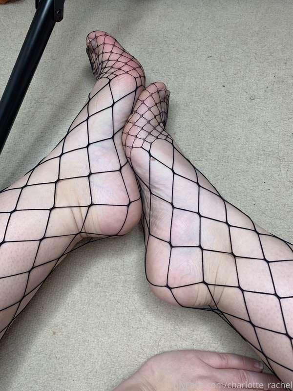 I love fishnets