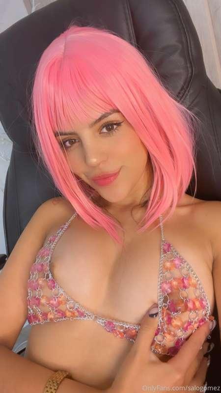 Cómo me queda el rosa? 🔥💗
Hoy me siento un poco caliente… 💦
..