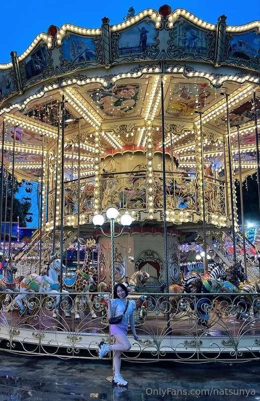 I’m in my anime dream♡✧( ु•⌄• )🎠✨the world is spinning aroun..