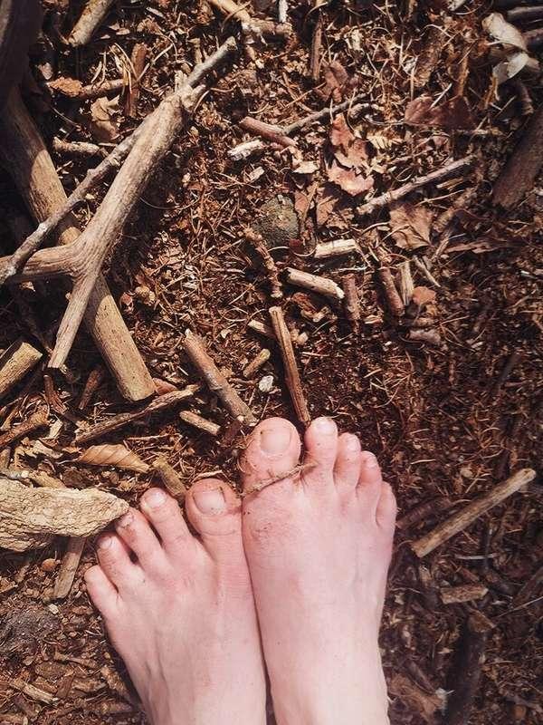 More photos and close ups of my dirty toes on my @rebeccatun..