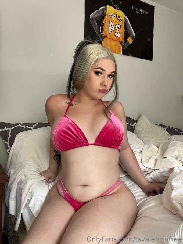 Loving my new bikini 🔥