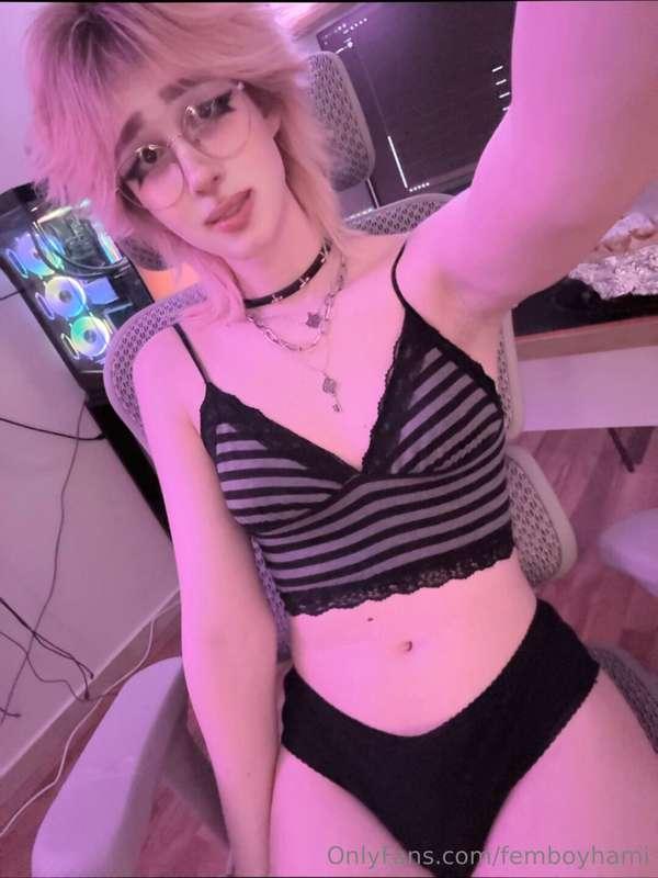 femboyhami image #2