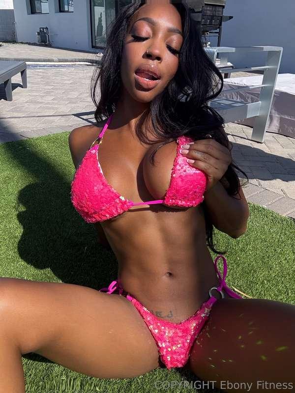 It’s not my fault I look this good—it’s your fault for stari..