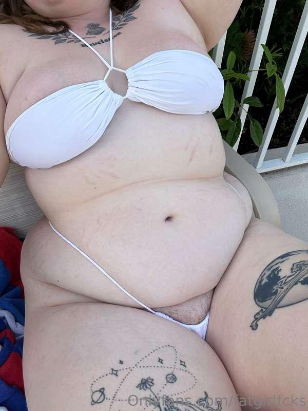 fatgirlfcks image #0