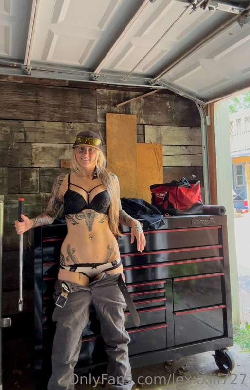More pics of me next to my toolbox. 🧰❤️🖤❤️🖤 what do you thin..