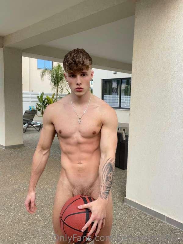 Would you play with me a round ? 🏀😏 *Winner gets a free wish..