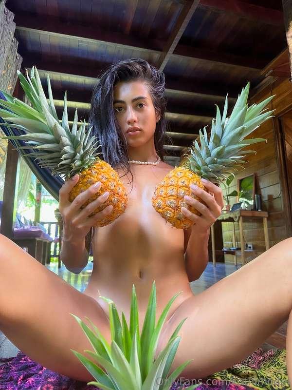 Definitely this is one of my hottest sets. Truly opening my ..