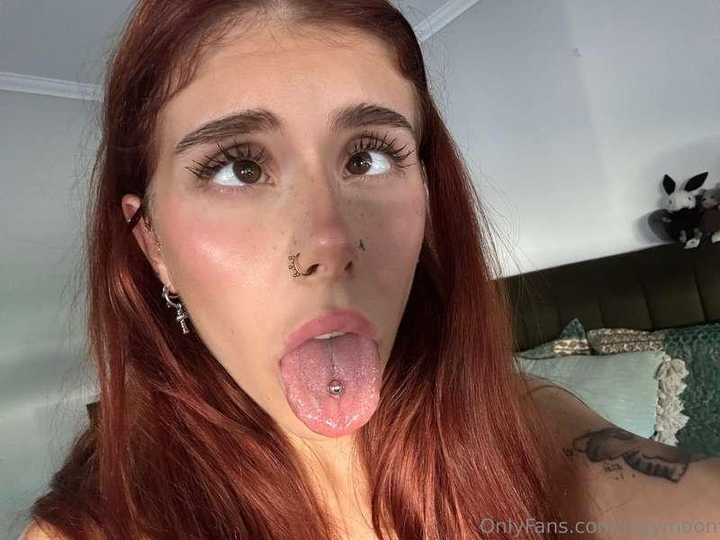 lilyymoon image #1