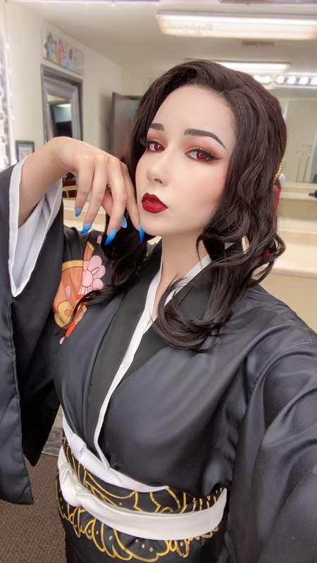 Muzan selfies and more BTS!! (NSFW, blood~) ❤️