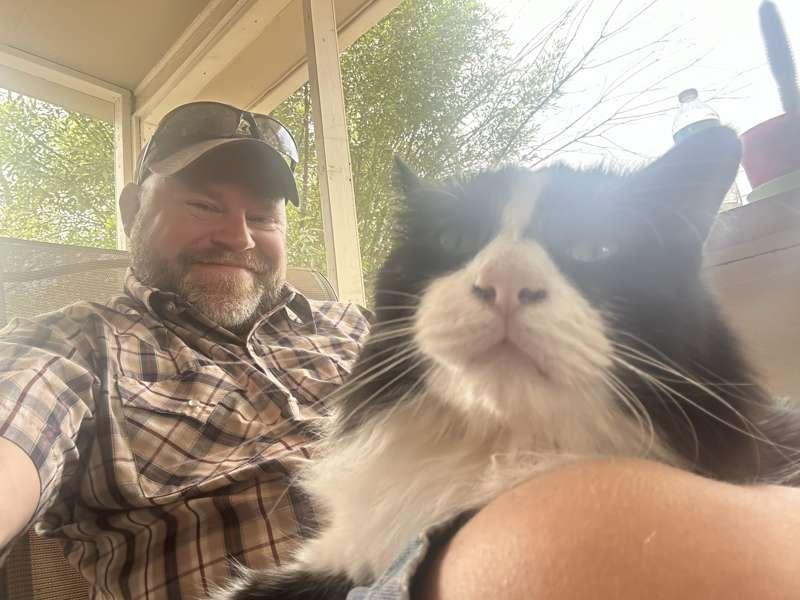 Dozer found my lap! Happy Easter! 