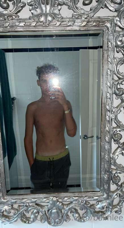 Have you seen the photos I sent out? 🤤