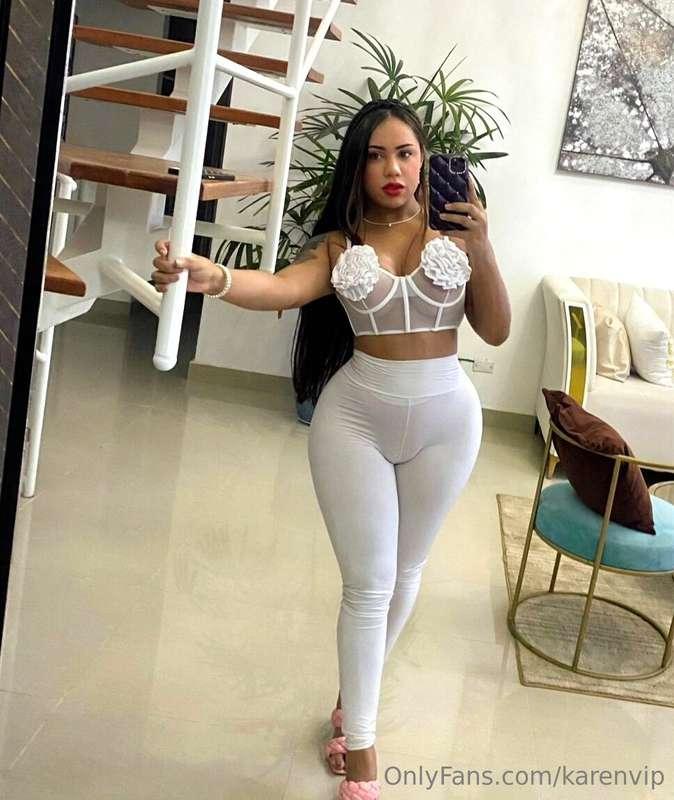 Hi love, write me and we'll chat for a while, really hot🤍🤍  ..