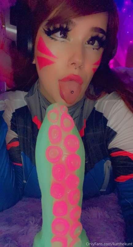 Made some DVA sucking videos heheheh