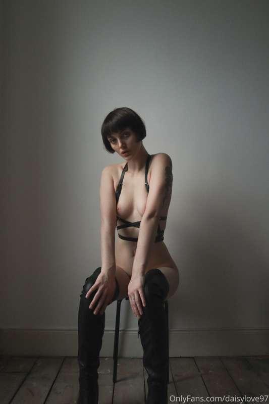 daisylove image #3