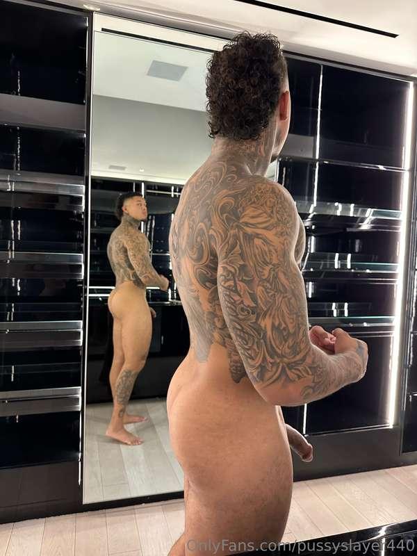 Im trying to get to know some fans today. Who's up for some ..