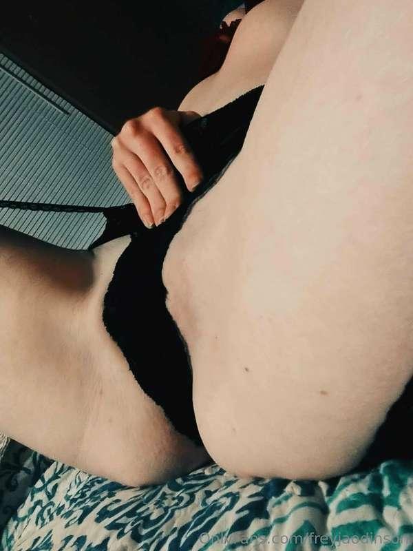 Wouldn't you rather be in between these legs on your lunch b..