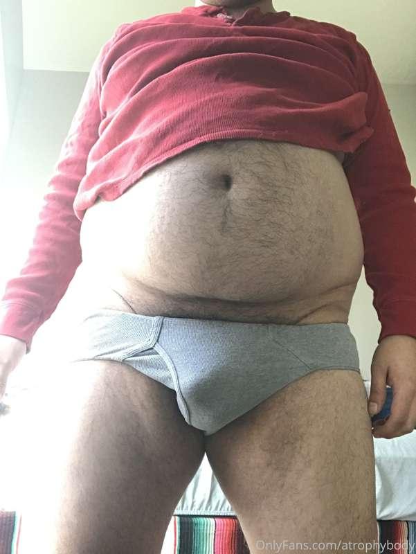 Daytime belly. With more 🥰