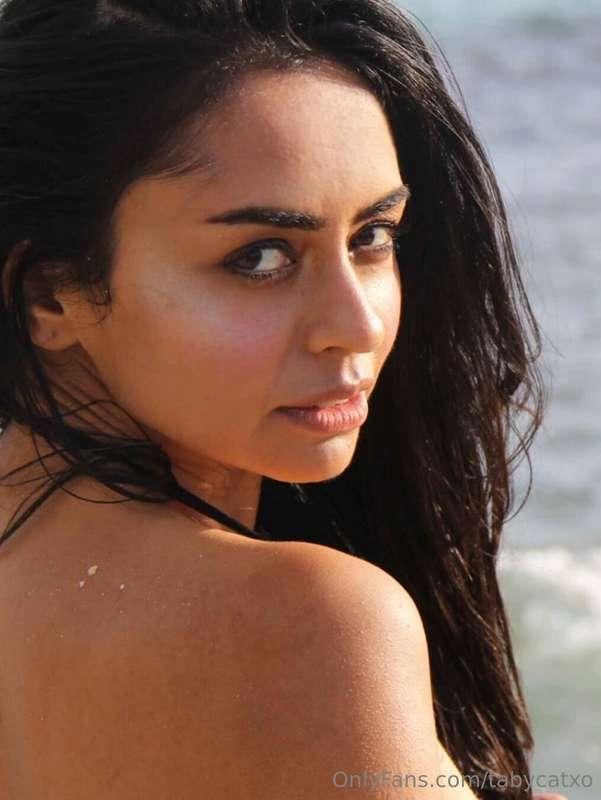 Topless on the beach 🌊🏖️ 
