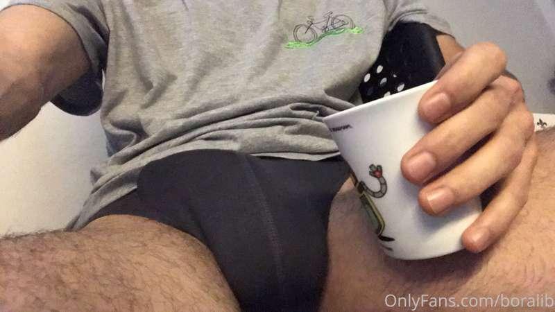 Bulge lovers? 😈
