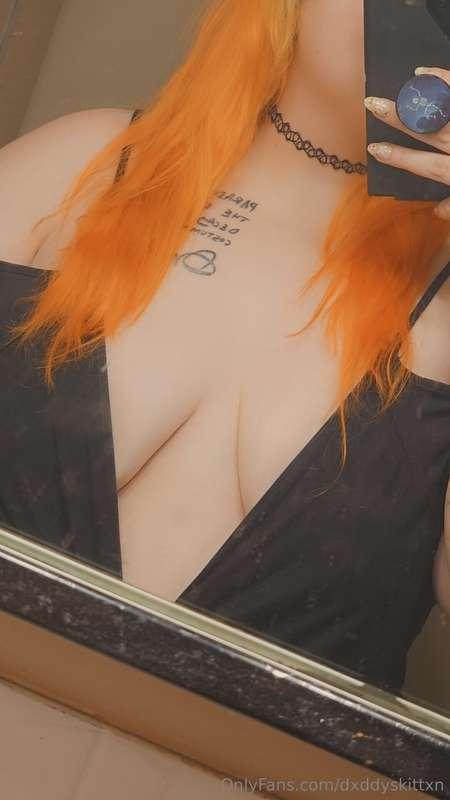 Should I take em out for you?👀🖤