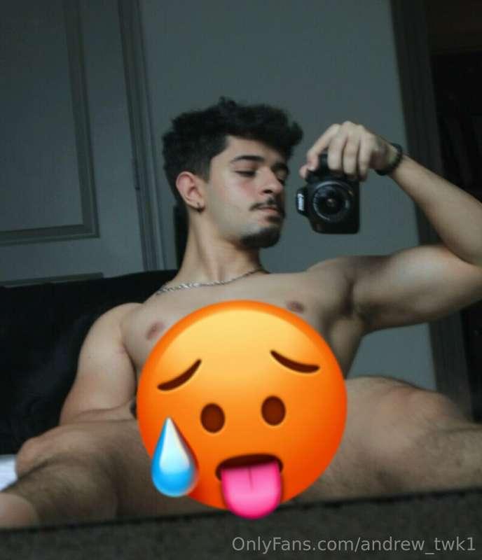 nudes shot in HD 🥵🍆
