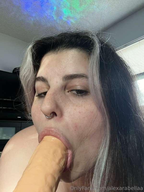 How pretty would my mouth be around your cock?